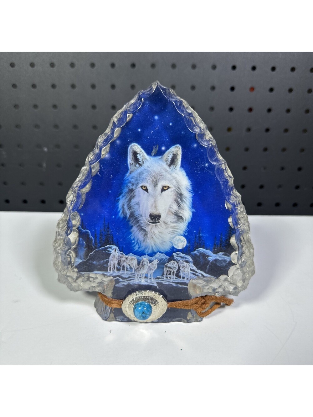 Twilight's Watch Mystic Wolf Arrowhead Collection Robin Koni Resin Wolf Figurine